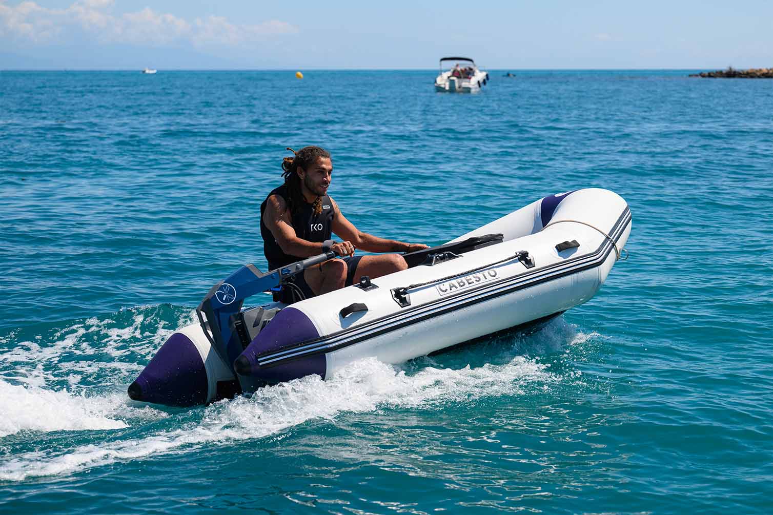 Why Switch to an Electric Marine Motor in 2025?