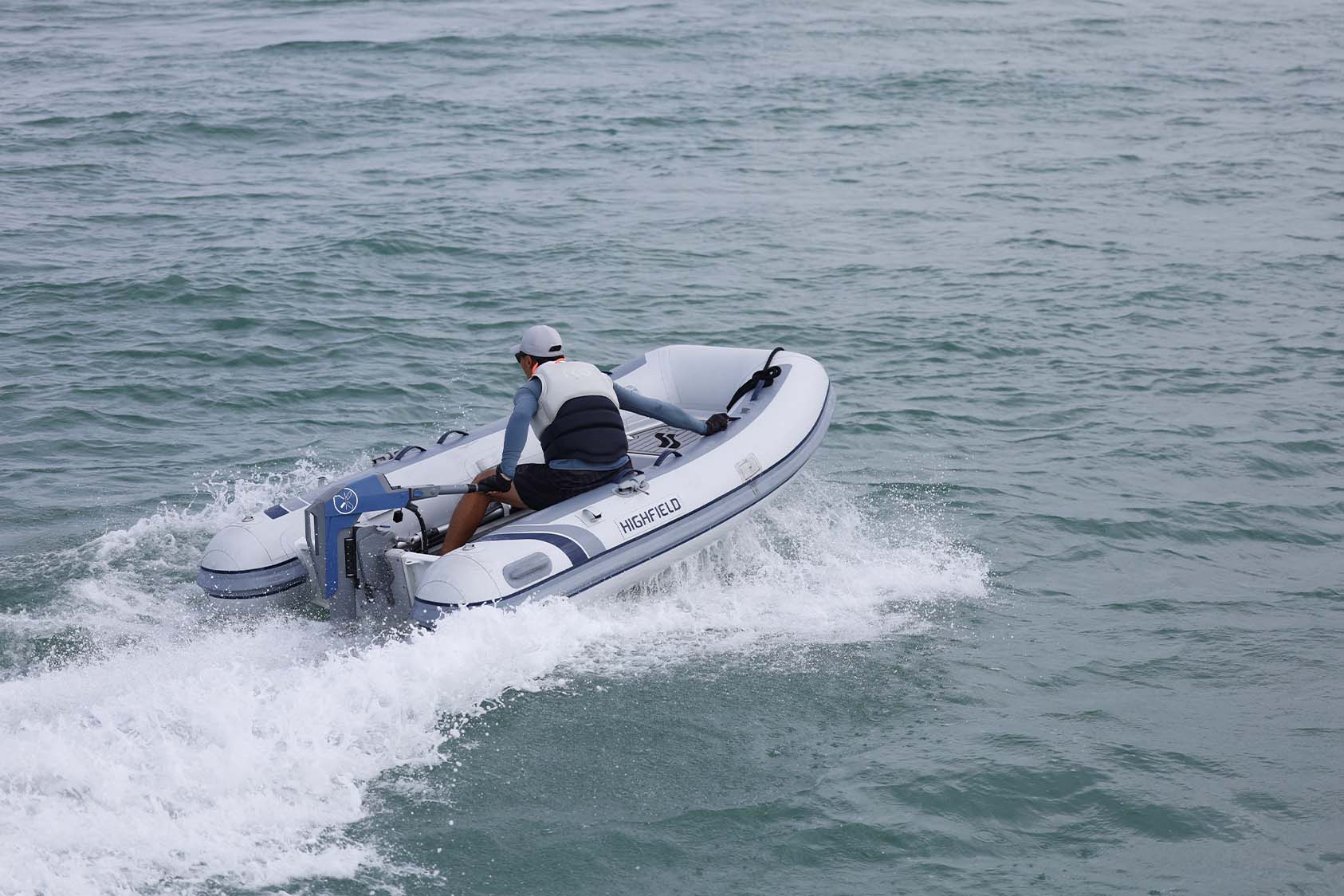 Electric Outboard for Tender: How to Choose the Right Power in 2026?