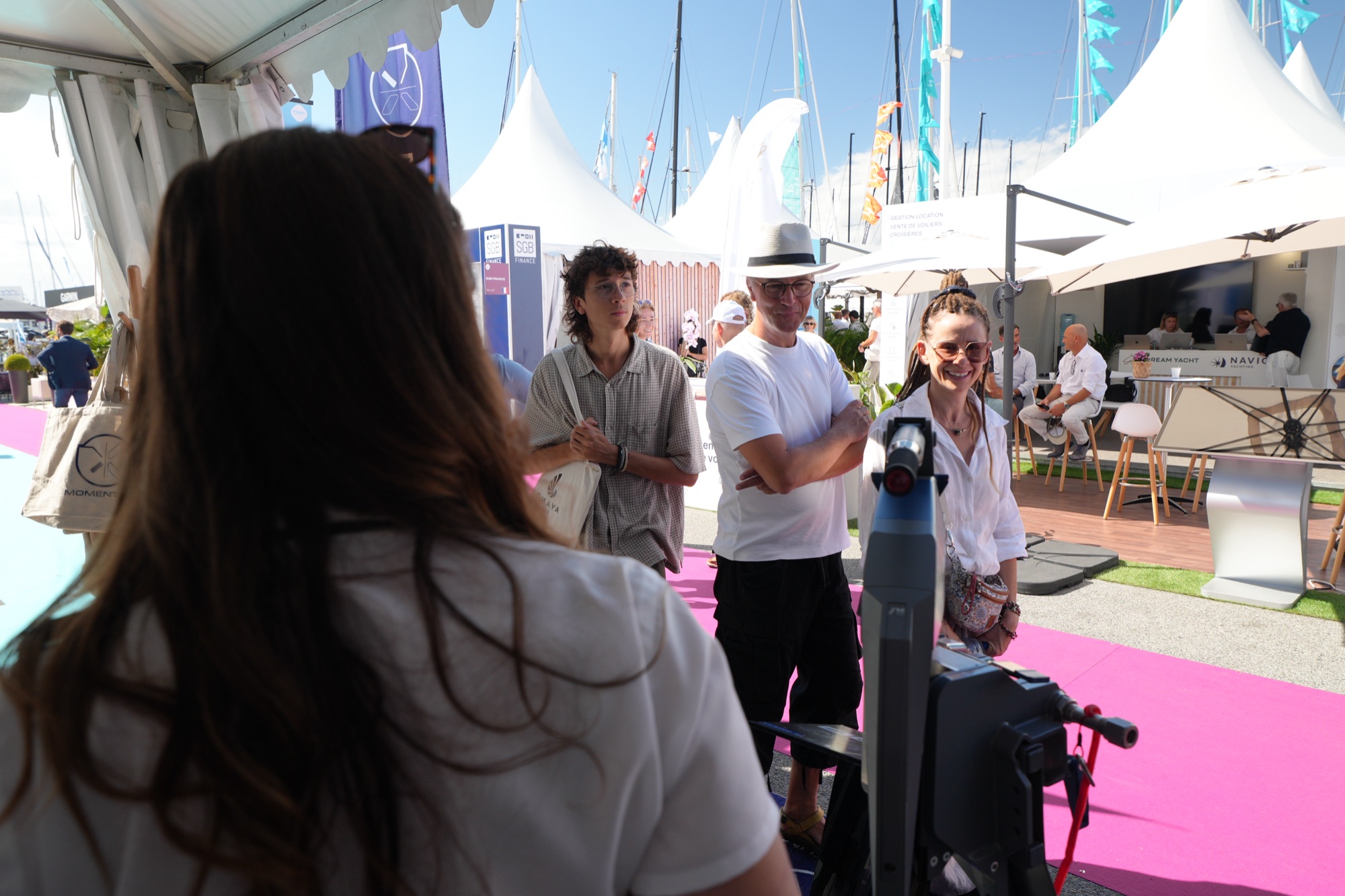 Mehr über den Artikel erfahren Momentum auf dem Cannes Yachting Festival 2026: Elektro-Außenborder zum Anfassen, Anheben und Vergleichen
